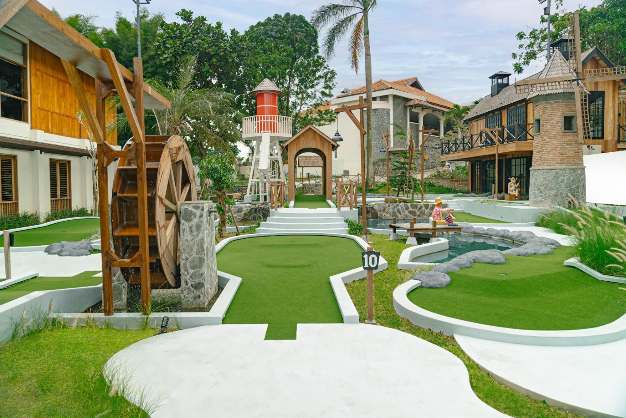 Novus Giri Resort y Spa Puncak Exterior foto