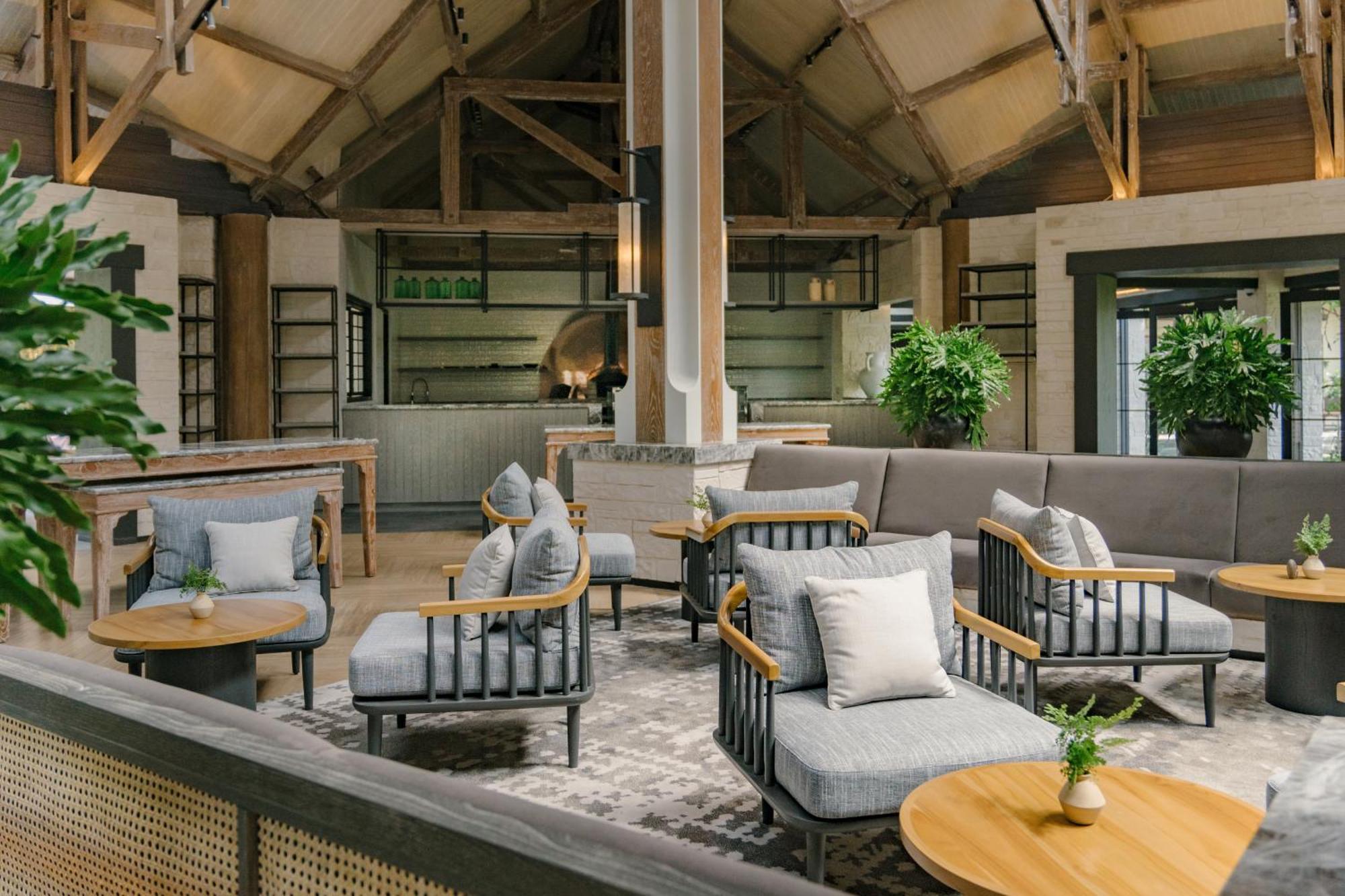 Novus Giri Resort y Spa Puncak Exterior foto